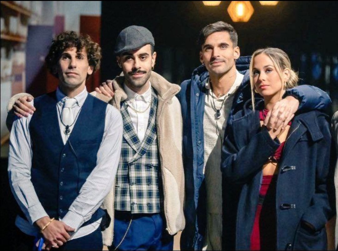 Mis FINALISTAS 💜💙❣️
🧡🤎❣️