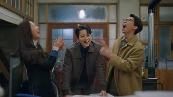 namelesstine's tweet photo. when the                       episode airing
phone rings                  cancelled bc of 
ep 5 d-day                    political issue/s

#whenthephonerings
#whenthephoneringsep5 https://t.co/cfaxsmPqUN