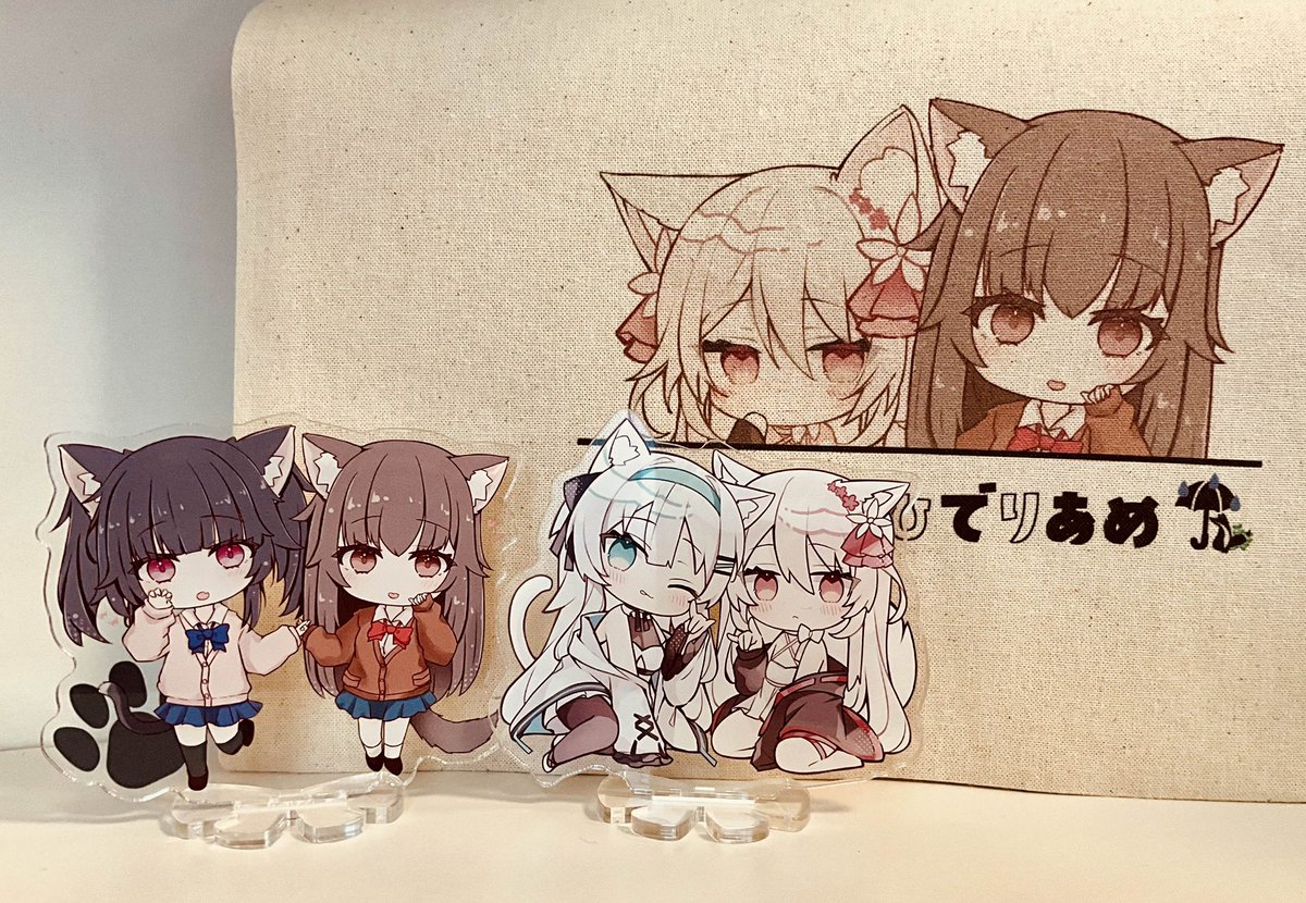 「冬コミ新刊セット用のトートとアクスタ可愛くできたから見て欲しいー! 」|りで🌿のイラスト