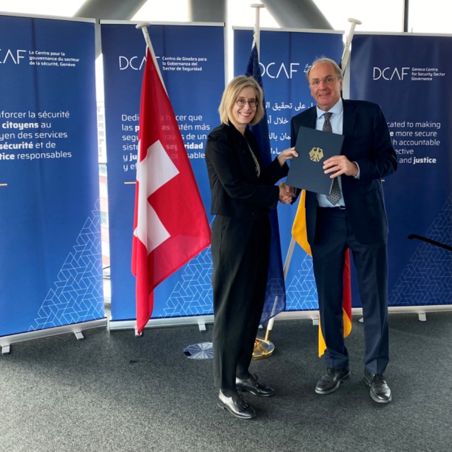 GermanyUNGeneva's tweet photo. Disarmament Ambassador Göbel announced Germany’s support of €2.8 million to DCAF’s DG Chuard, reaffirming our support for their crucial work in promoting democratic governance, transparency &amp; accountability in the security sector - key pillars for peace &amp; stability worldwide. https://t.co/iSpuiA5tRb