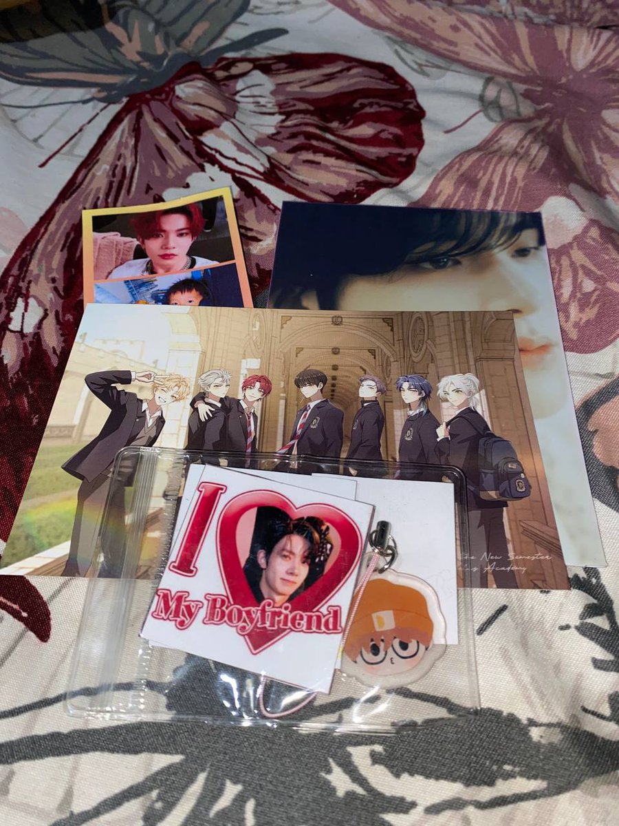 han ♡ enhypen is 7 tweet media