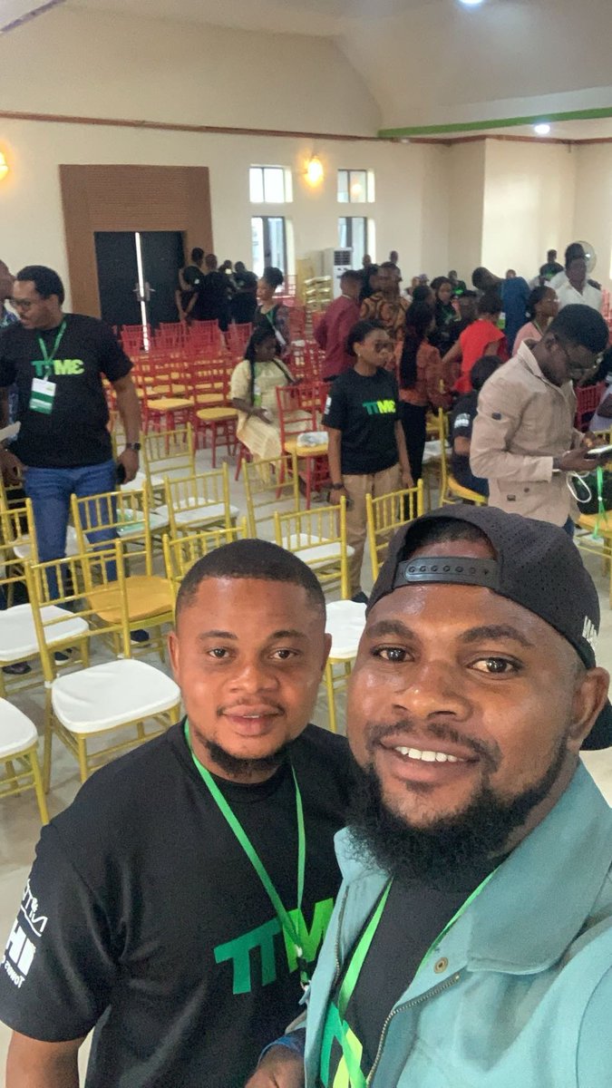 sholaakind84595's tweet photo. I am so happy to a very part of the 3MTT COMMUNITY 
I have learnt so much as a software developer and I can say that this a great achievement 

#TheTimeIsNow #ImpactSummit2024 #3MTTAkwaIbom https://t.co/Ao7Mclru9S