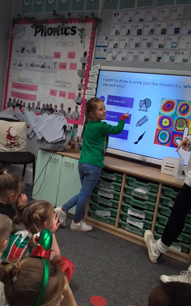 Year 1 Simpson’s Lane tweet media