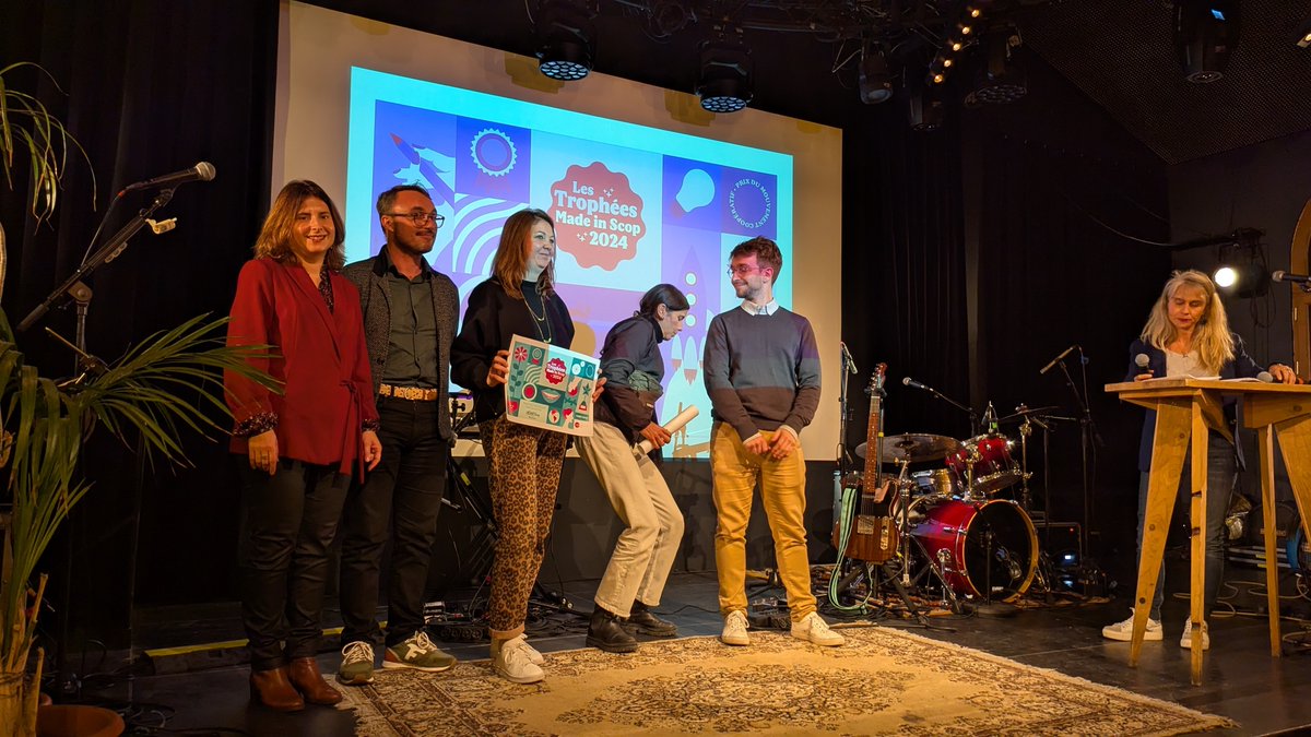 Hier c'était la remise des trophées Made in Scop 2024 ! 9 belles #scop et #scic de la communication qui ont reçu un prix de la profession ou du public 
@les_scop