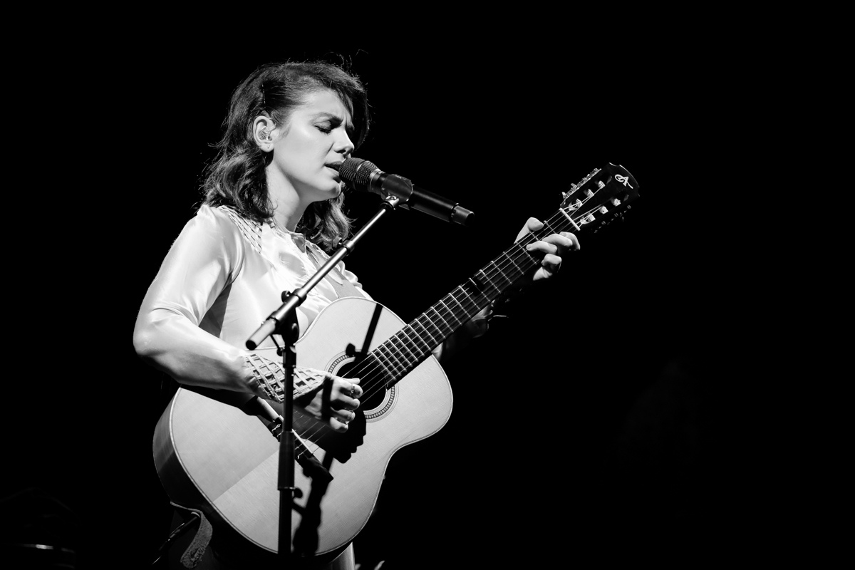 katiemelua's tweet photo. Live At The Royal Albert Hall is finally here❣️

This album brings together 21 live recordings from one of my most significant and memorable shows to date.

You can now listen to it in full https://t.co/8MQ6xJGFVK. https://t.co/xb9IgucPns