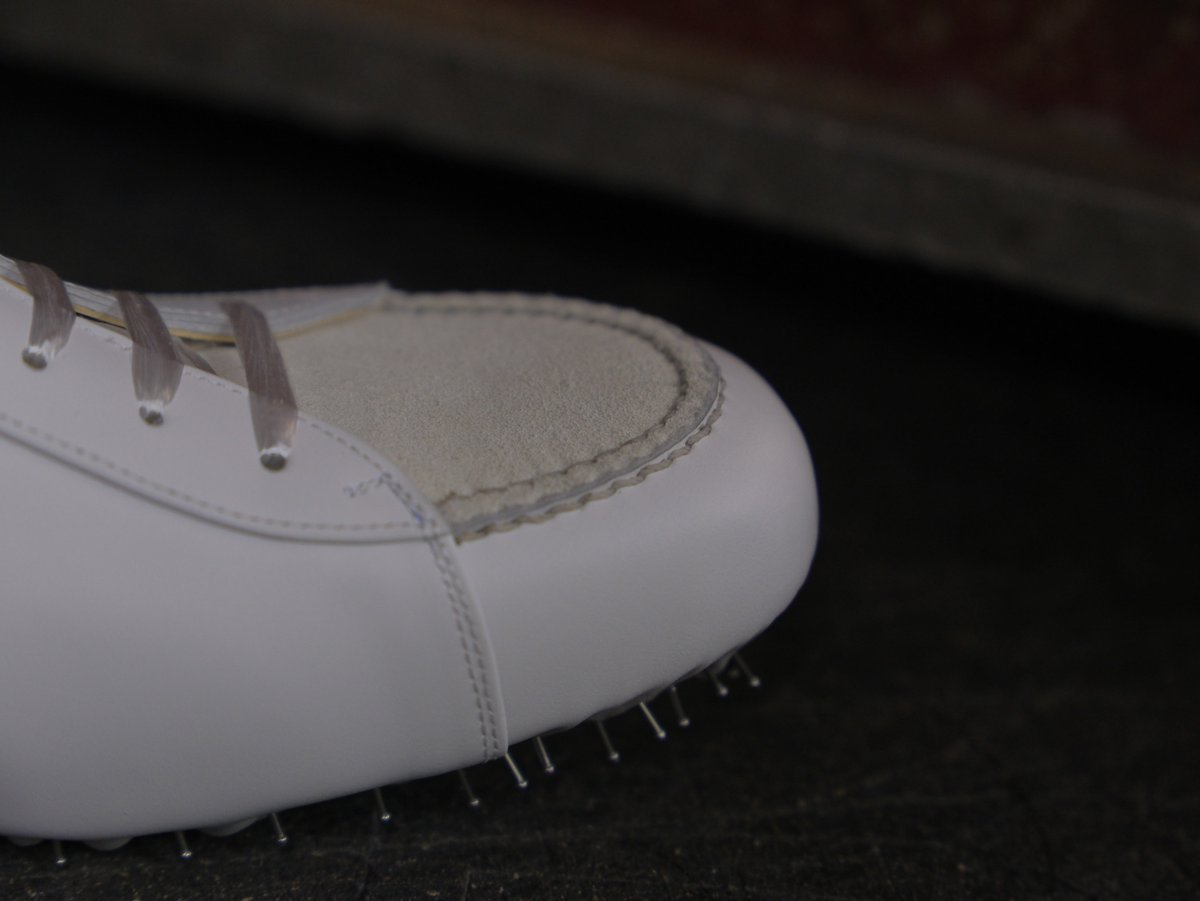 Model 06 : "CAGER LO"