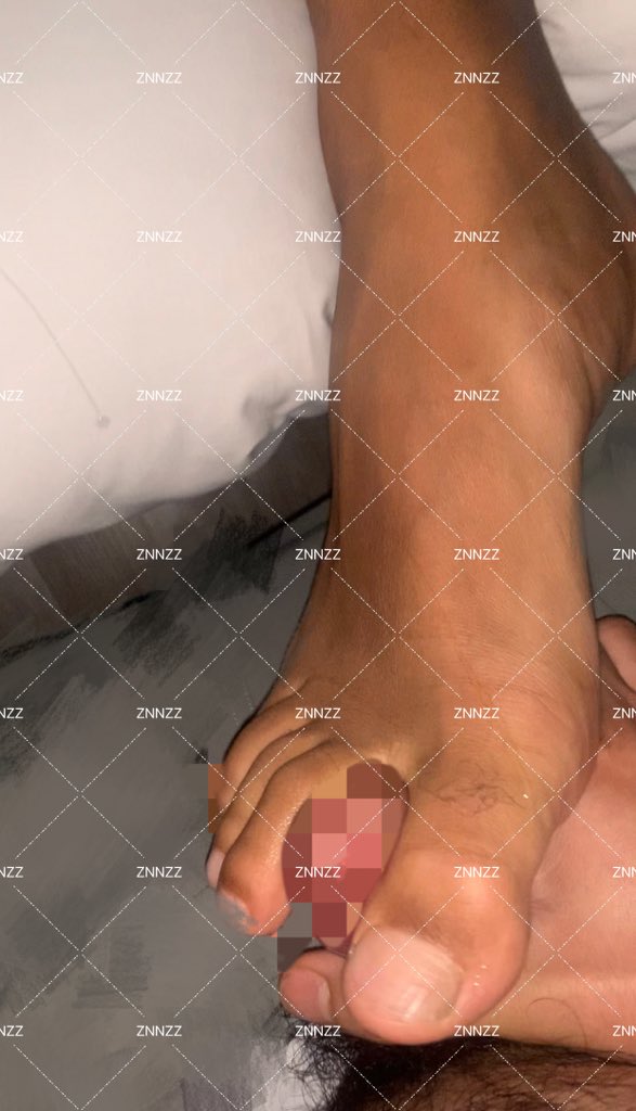 回归下190的黑皮白袜😋