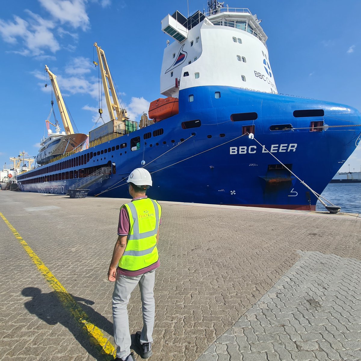 FLEETLINESHPNG's tweet photo. Our latest Yachts shipment in Dubai.
projects@fleetlineshipping.com
https://t.co/1uuKAp0BqP https://t.co/JotKlRcrOR