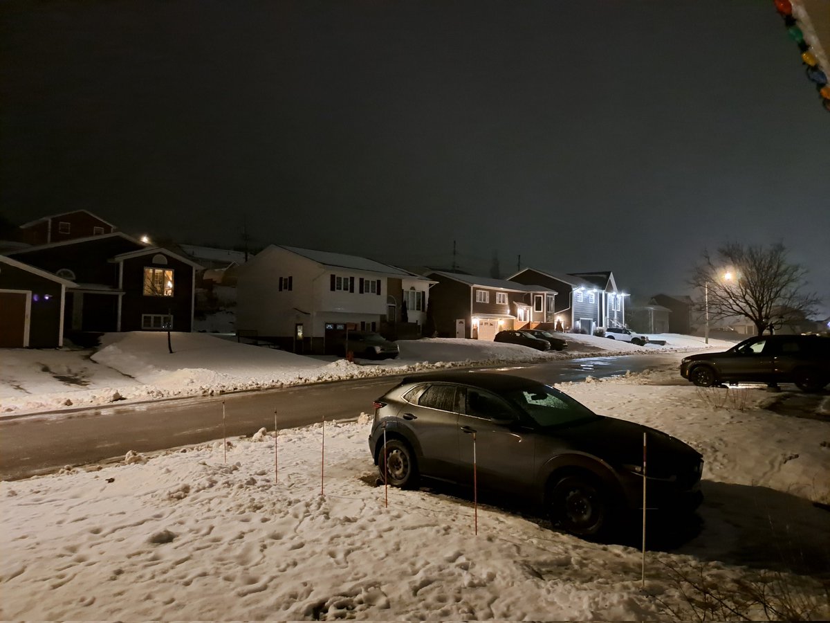petersmithcb's tweet image. #snowfallwarning didn't really happen in #cornerbrook #nl overnight but what fell did melt in rain. As of 630 am the temps are back for 0 and the snowsquall machine is beginning.  Could be a messy few days! @EddieSheerr @KelseyMcEwen @MurphTWN @weathernetwork @a_brauweiler