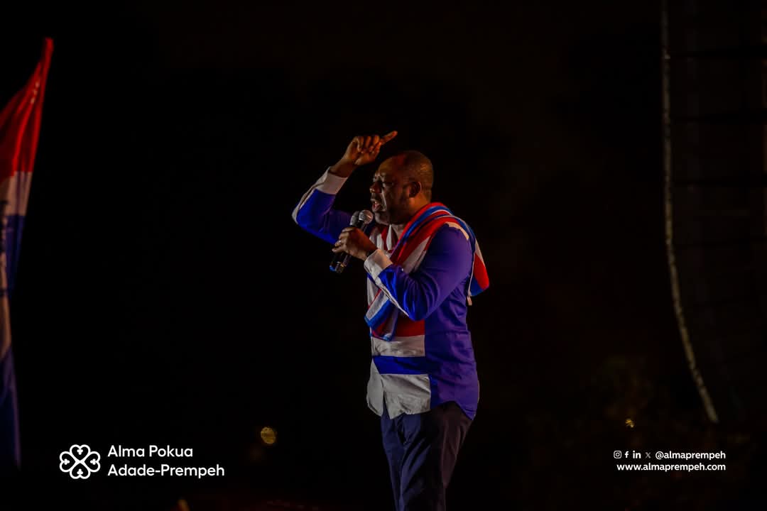 Fired up for victory. Nana Poku says 1 touch for his boss, Dr.Bawumia. 

#1TouchForBawumia