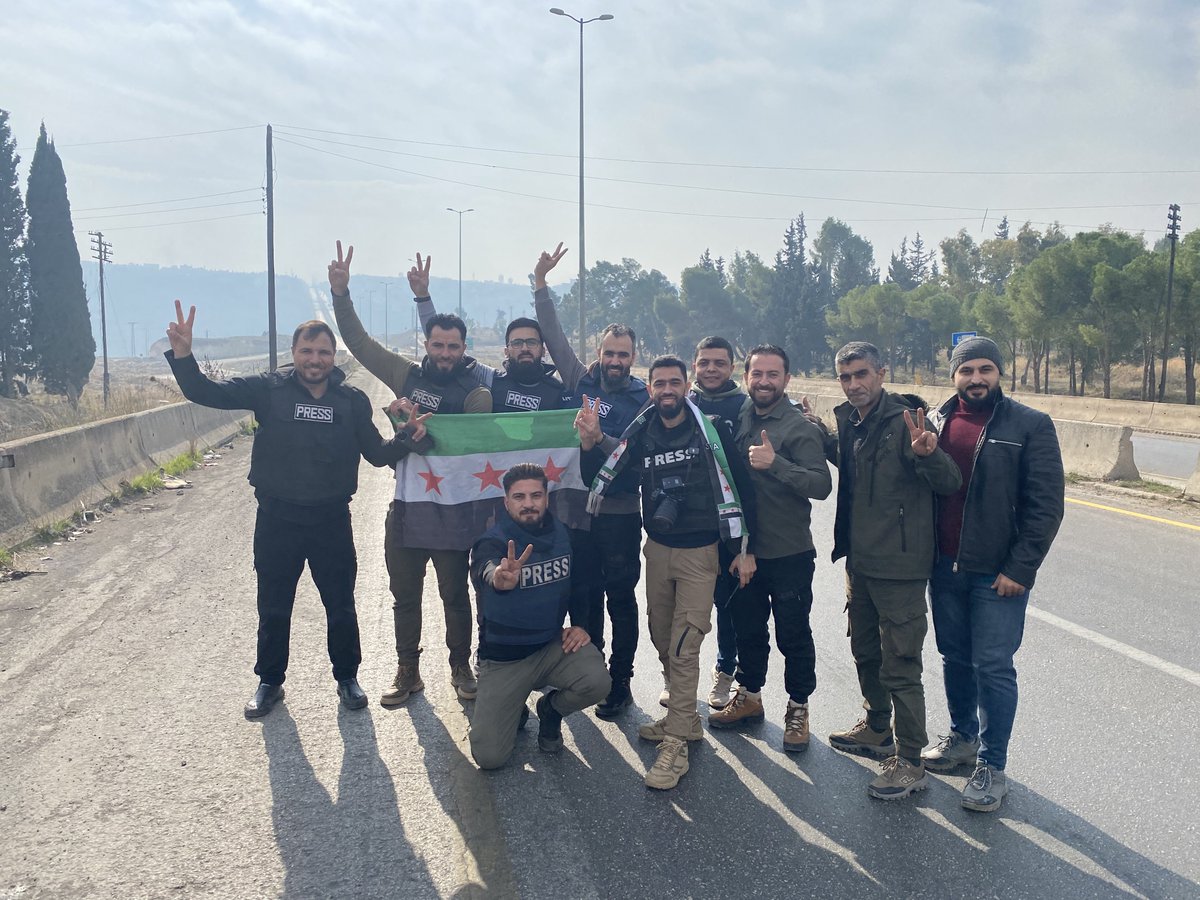 HadiAlabdallah's tweet photo. من الأراضي الحمصية..  
من مدينة الرستن بريف حمص❤️
حمص عم تتحرر❤️ https://t.co/xLwp2gGKAa