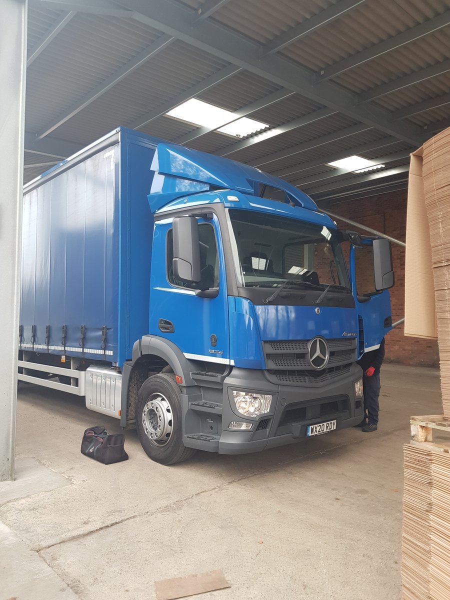 teakcroft_ltd's tweet photo. As part of the commitment from Teakcroft to continually invest and grow our business to support our customer base we have gained a new vehicle (well, new to us...)
The 18 tonne vehicle from Motus Trucks will allow us to deliver more efficiently and economically to our customers https://t.co/oL0y4BA1Ds