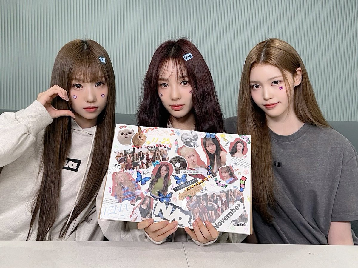 [iznaPIC📷]

2024.12.06 <izna (이즈나) 'N/a' Album Unboxing &amp; Diary Decoration>

#izna #이즈나
#N_a