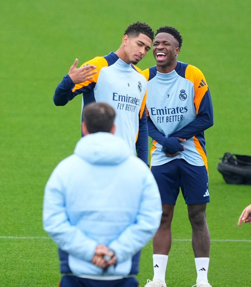 Jude Bellingham y Vinícius Jr 😍🤍🤍