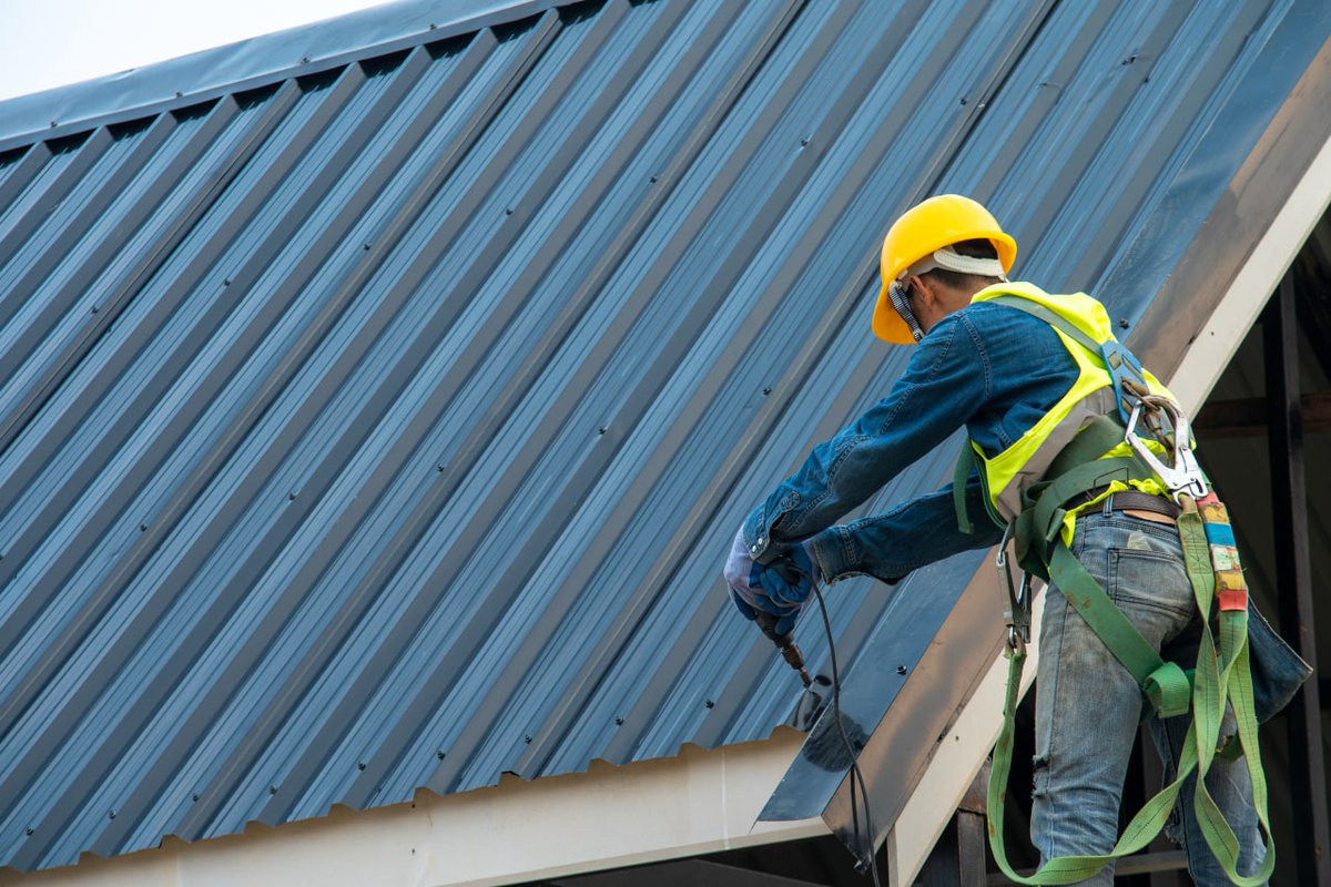 buzzroofinginc's tweet photo. For a reliable #MetalRoofing Company in #Colorado, trust #BuzzRoofing and #Exteriors, Inc. Our experienced team delivers top-notch #installation, #repair, and #maintenance services for #roofing #solutions.

🌎 https://t.co/FjE11kq0tm
📲 (720) 684-9902 
📩 buzzroofinginc@gmail.com https://t.co/1oAejNbcfz