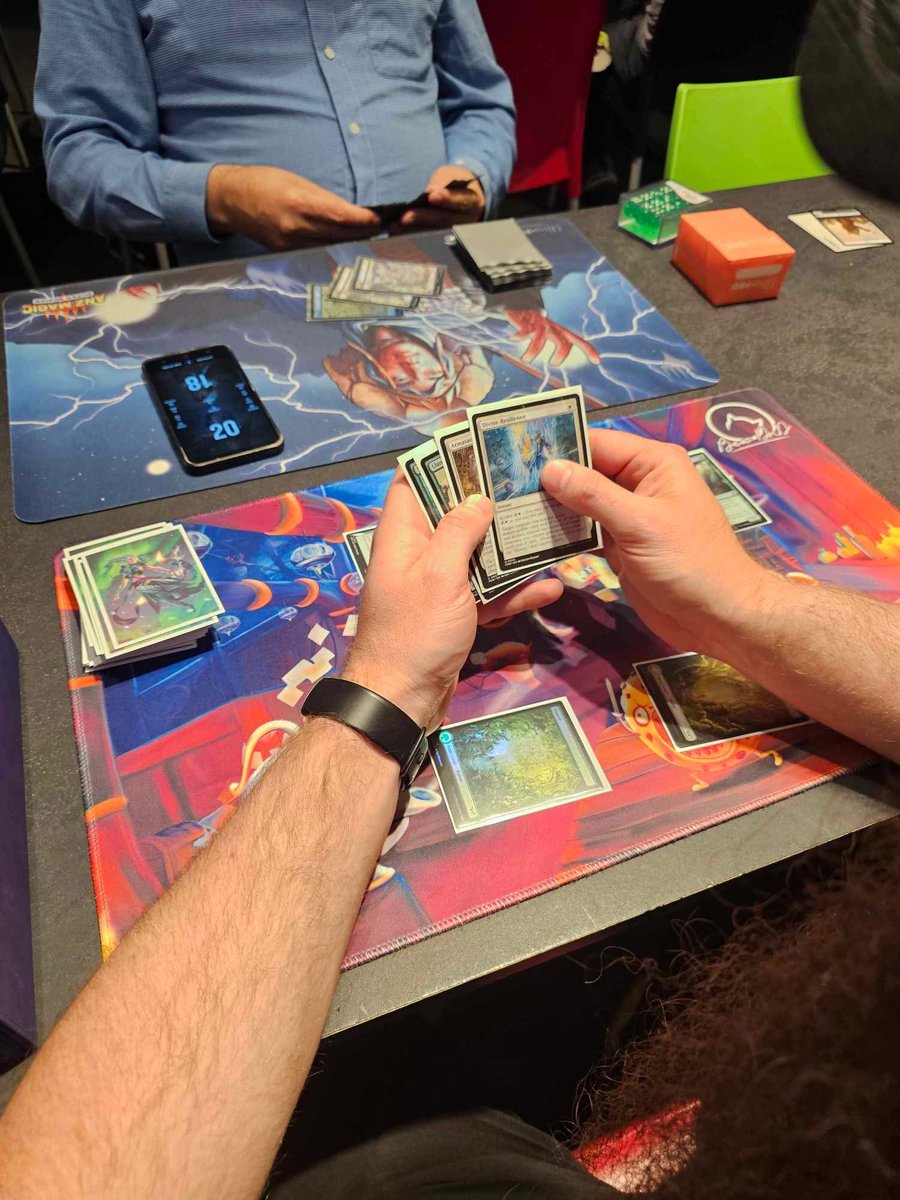 bea_dnd's tweet photo. It’s pumping tonight here at Bea DnD!! We’ve got our FaB blitz skirmish on and our first Summer of Magic Friday Night draft!!! 

There’s prizes flying left right and centre! Thanks for turning out tonight everyone!

#beadndgames #fleshandblood #fabtcg #summerofmagic #mtglife https://t.co/QDZ50zUav9