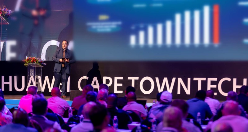Huawei's tweet photo. At the #Huawei Cape Town Tech Convention 2024, experts and partners gathered to explore how connectivity, cloud, and AI are driving industry transformation, fostering innovation, and unlocking new growth opportunities in the digital economy. #InnovateForImpact #HuaweiFacts