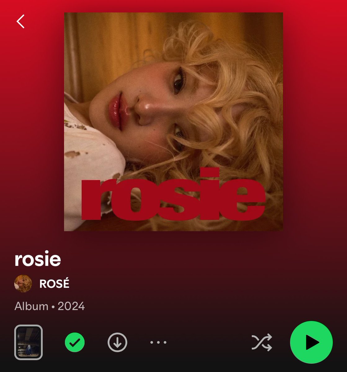 JENNlFICATION's tweet photo. ya se que ya casi ni me la paso por aquí, pero rosé gracias por sacar tremenda obra de arte 🫶 esto se va a convertir en mi personalidad por mil años https://t.co/o401EiTC0o