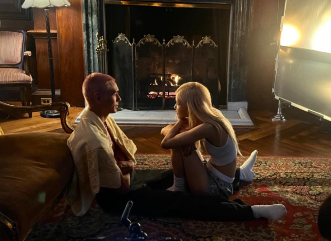 _itsmath's tweet image. these two were the music videos of the year right?