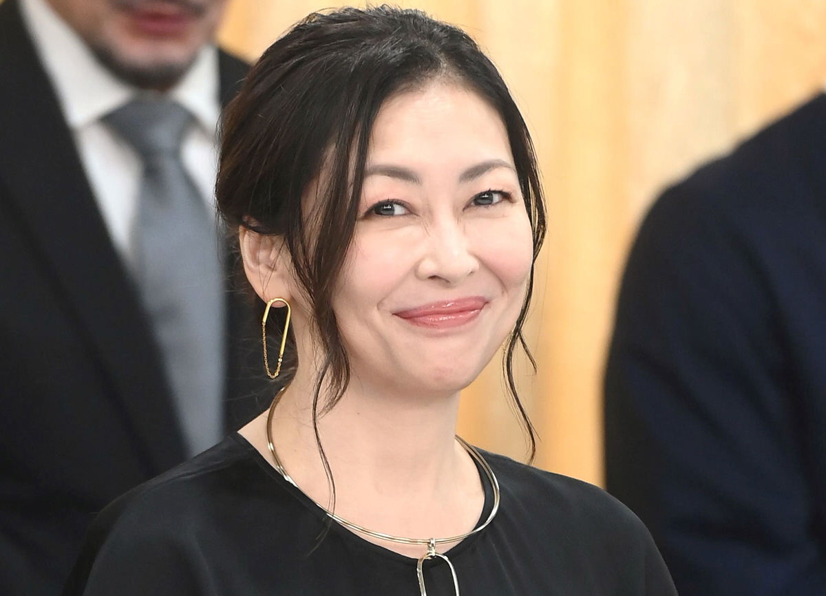 livedoornews's tweet photo. 【公式サイト発表】中山美穂さん、ライブ当日に中止を発表「予約は全てキャンセルとさせていただきます」
https://t.co/9gEDPszAFB https://t.co/Z50nQq9RZ2