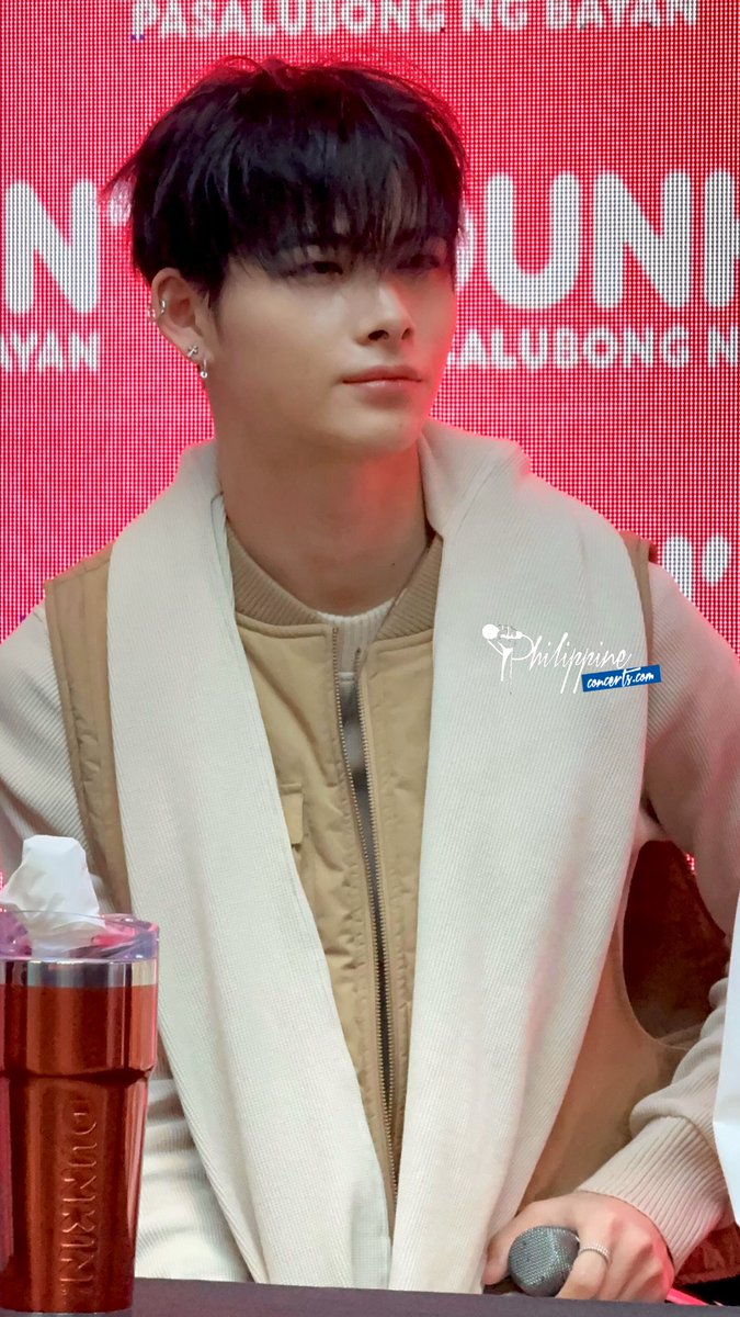 philconcerts's tweet photo. “We want to be remembered as ambassadors who give happiness to the audience and customers. I hope our ENGENEs enjoy tonight’s fun meet as well.” - Ni-ki on how they want to be remembered as @dunkinph’s ambassadors 

DES7INED ENHYPEN | DUNKIN' Fun Meet
#DES7INED_ENHYPEN_with_DUNKINPH
@dunkinph
