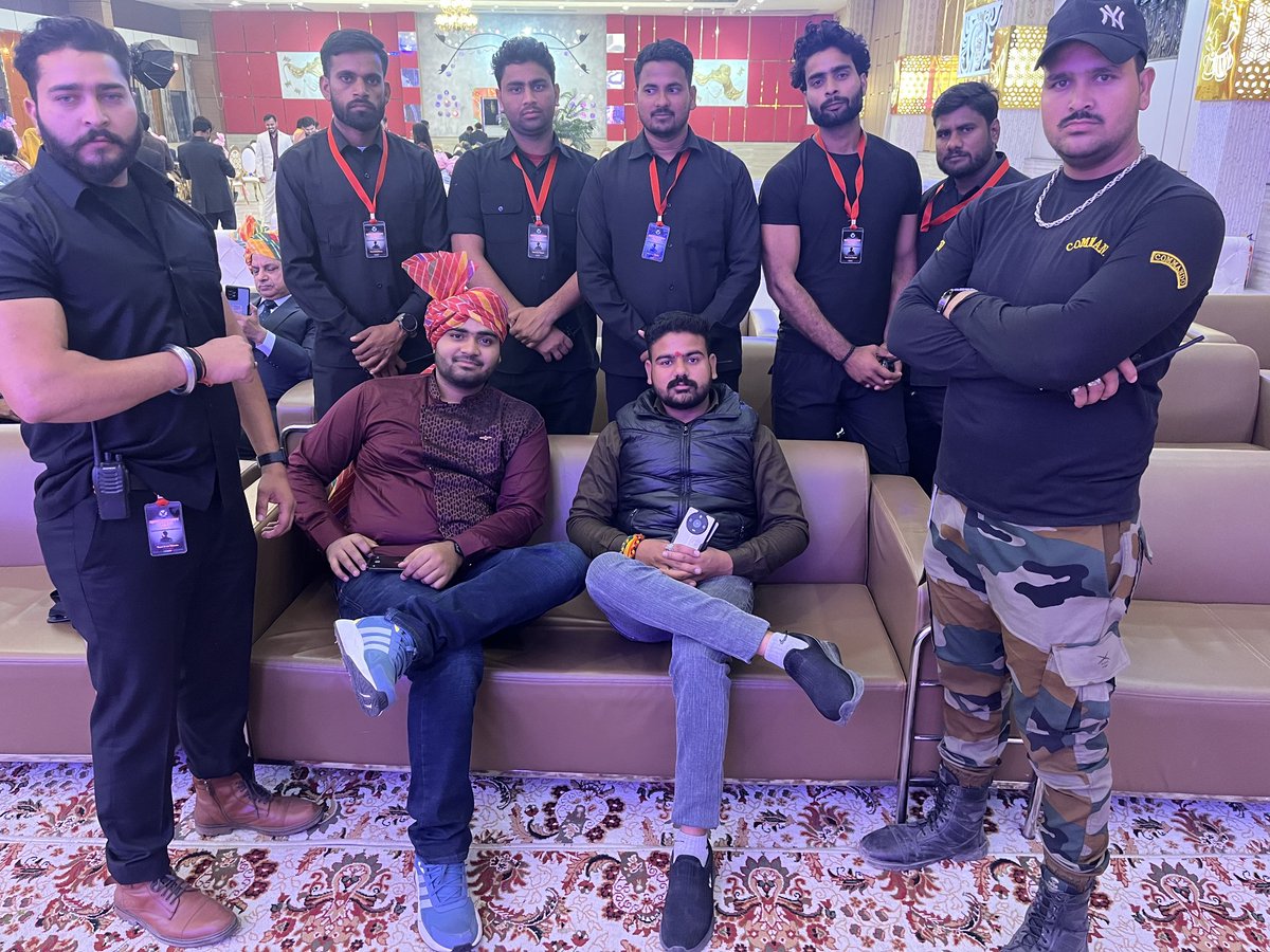 Errohitkatara's tweet photo. यूं तो बहुत सांप मिले जिंदगी में ...
मगर डशा उसी ने जिसे हमने पाला था !!!
🤙7536079085
#r2ssecurity #r2ssecurityFzd #r2ssecurityservices Rohit Security Services R2S #r2s #r2sindia #r2ssupporter https://t.co/VMrucy0ZBz