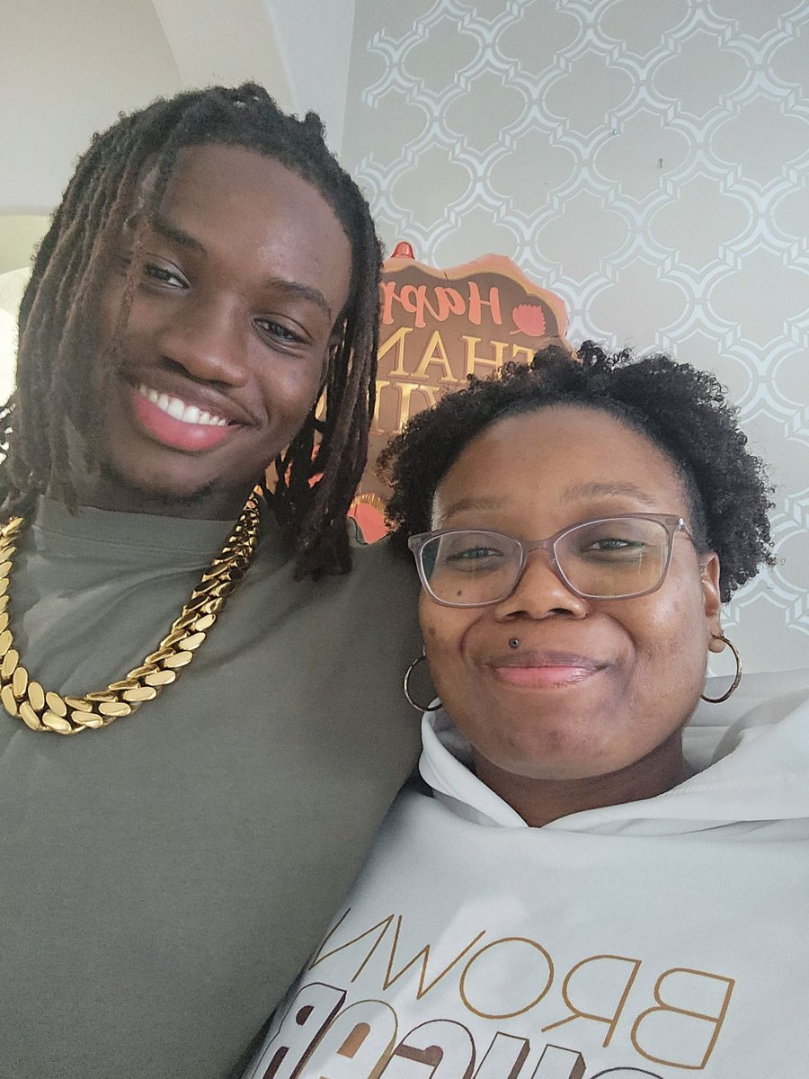 LaTonya tweet media