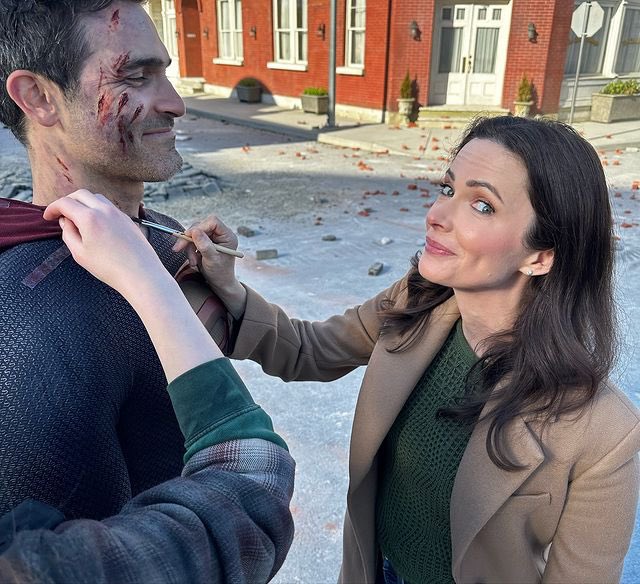 ThinkSupermanTH's tweet photo. BTS of @tylerhoechlin as Superman in the final Season of #SupermanAndLois 

(1) https://t.co/YTbyMgUhWv