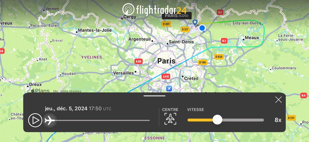 zepyaf's tweet photo. Trajectoire raccourcie et atypique - #AF995 provenance JNB - qui nous a permis de rattraper quelques précieuses minutes de vol malgré le fermeture du doublet sud ! Merci à l’ATC de Roissy pour l'efficacité. Très jolie vue sur Paris au FL120... https://t.co/prFyUfhS0G