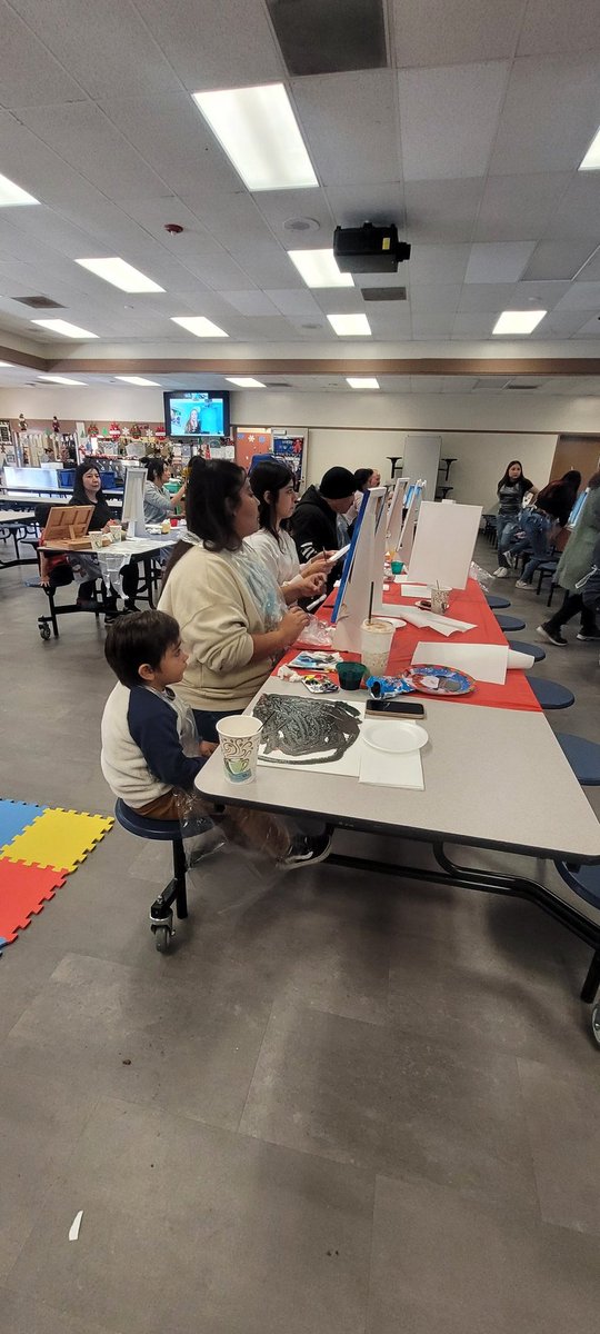 RialtoSimpson's tweet photo. This morning, parents, guardians, grandparents, &amp; family members came together for a lovely Paint &amp; Sip Coffee event, hosted by the Simpson Family Resource Center! ☕🎨 It was a wonderful time for relaxation, creativity, and connecting with other members of the Simpson community. https://t.co/ALkqIJsge0