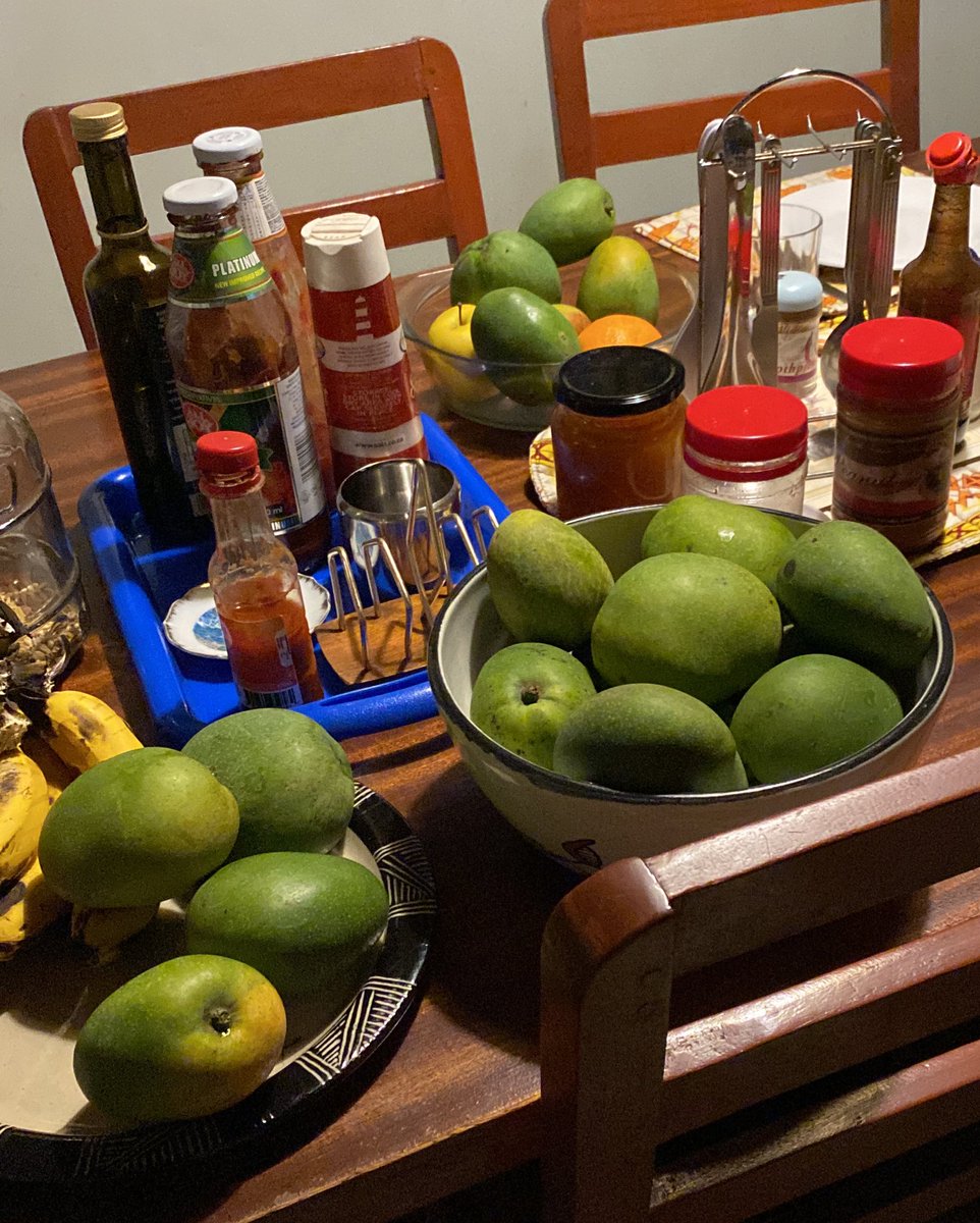 LingaWine's tweet photo. We have cut back our bamboos and in gratitude for the light, we have an abundant harvest of amazing ๐ฅญ mangoes! On this table also our own honey, our Linga tangerine #marmalade, Lytonโs Wabwera hotsauce. We are so blessed in #Malaw! https://t.co/F4m2tAXeKp