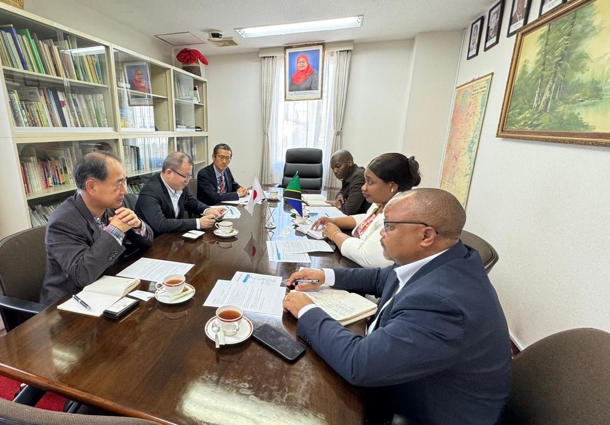 UbaloziJapan's tweet photo. Today, the Embassy received representatives from SAKAI Heavy Industries Ltd, a manufacturing company that specializes in construction equipment for roads (Stabilizer). The purpose of their visit was to provide feedback on their  trip to Tanzania, held in October 2024; where they attended the 2nd Quality Infrastructure Dialogue (QID), as a member of JAIDA (Japan - Africa Infrastructure Development Association).

During the QID in Dar es Salaam, they had a productive bilateral meeting with the Tanzania Roads Authorities, resulting in a partnership between SAKAI and ZANROADS and TEMESA. By the means of Official Development Assistance Program (ODA), SAKAI are expected to assist the two institutions by providing their stabilizer equipment as well as technical assistance. 

We are proud to see the positive impact of this collaboration and look forward to more fruitful partnerships resulting to QID success.

@mfa_tanzania
