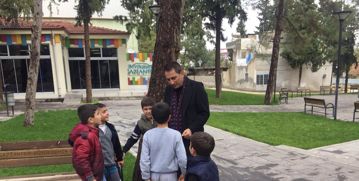 Allah'ın selamı, rahmeti ve bereketi üzerimize olsun, Cumamız mübarek olsun. 

Hayırlı Cumalar.

Selam ve Dua ile..