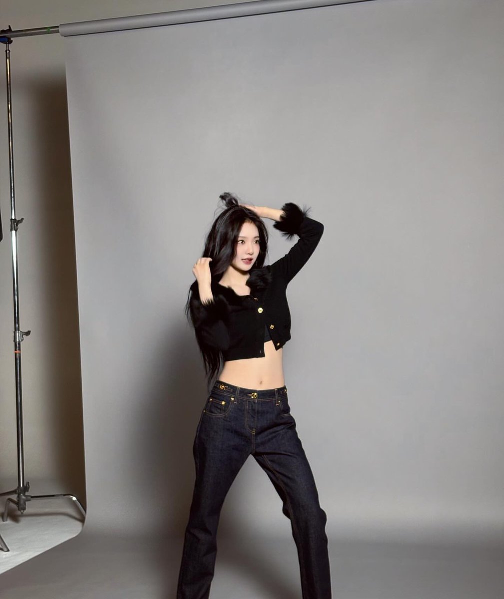 BBIO23777's tweet photo. 닝닝이가좋다고말해 https://t.co/UiHQbqZtbr