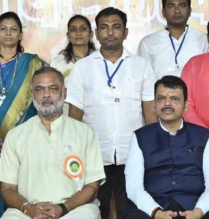 DipakMunde10's tweet photo. महाराष्ट्राच्या मुख्यमंत्रीपदी मा.श्री देवेंद्रजी फडणवीस साहेब यांची निवड झाल्याबद्दल हार्दिक हार्दिक अभिनंदन. https://t.co/uXKSCSm0Gx