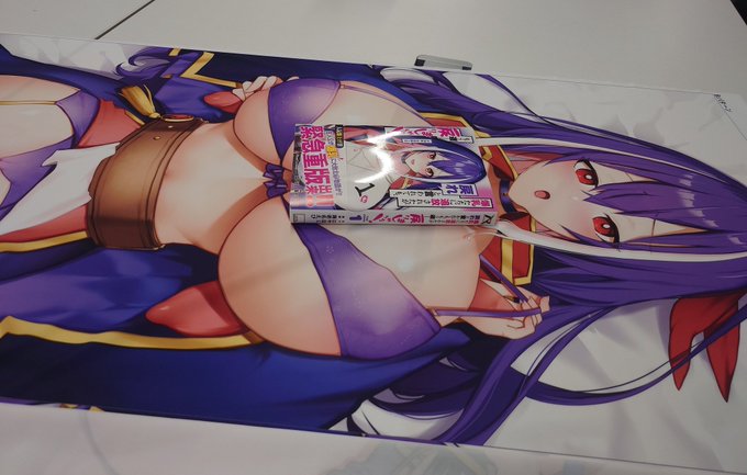 でっかぁ♡♡♡♡
#爆乳もどりましゅううう メロンブックス専売
抱き枕カバーの受注生産が始まってます!
横になって寝た時幸せすぎて、
待ちきれないです♡♡♡

▼URL
https://t.co/9Gi5jMWBWR 