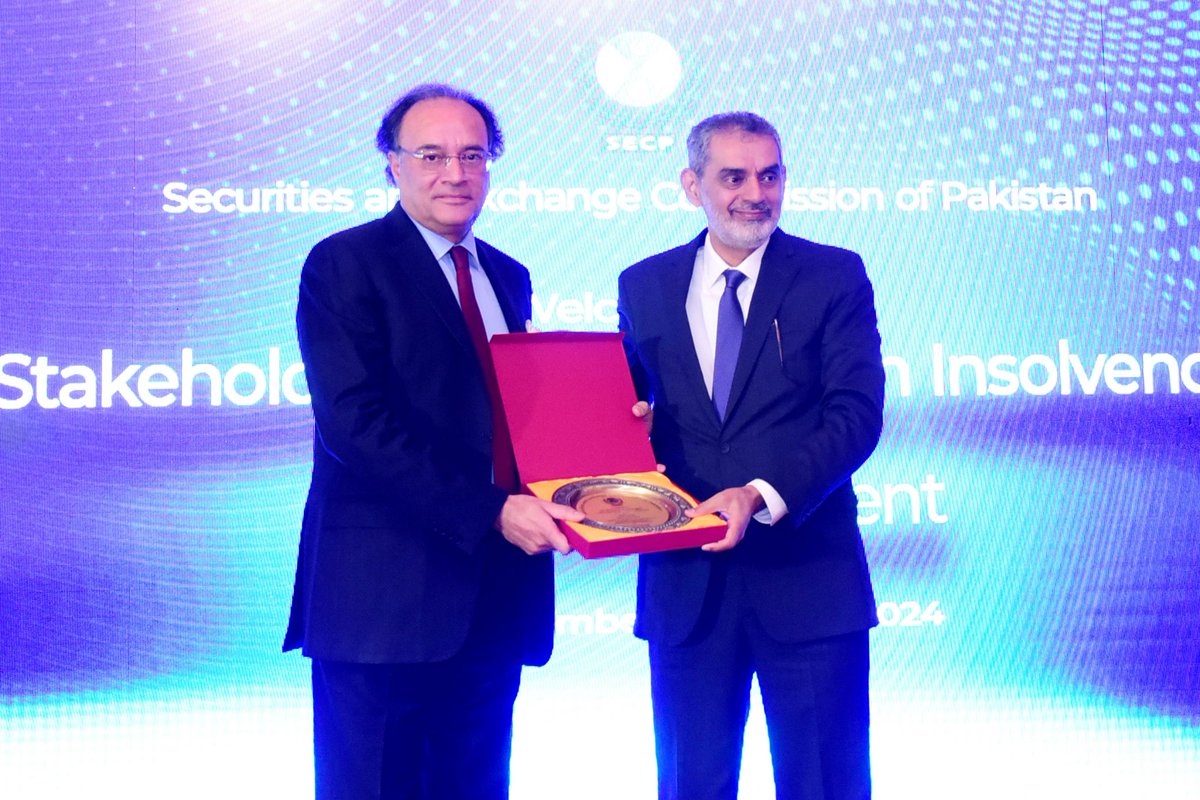 Financegovpk's tweet photo. In his keynote address, the Minister emphasized the government’s commitment to fostering a robust insolvency regime to promote investment, growth, and creditor protection. 2/2
#Insolvency #DebtEnforcement https://t.co/I4U1lXHRhM