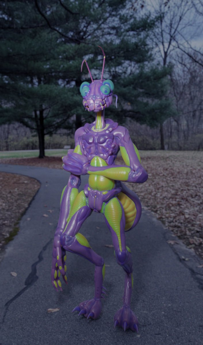 @ArtLegionary My alien boi Ex-0!