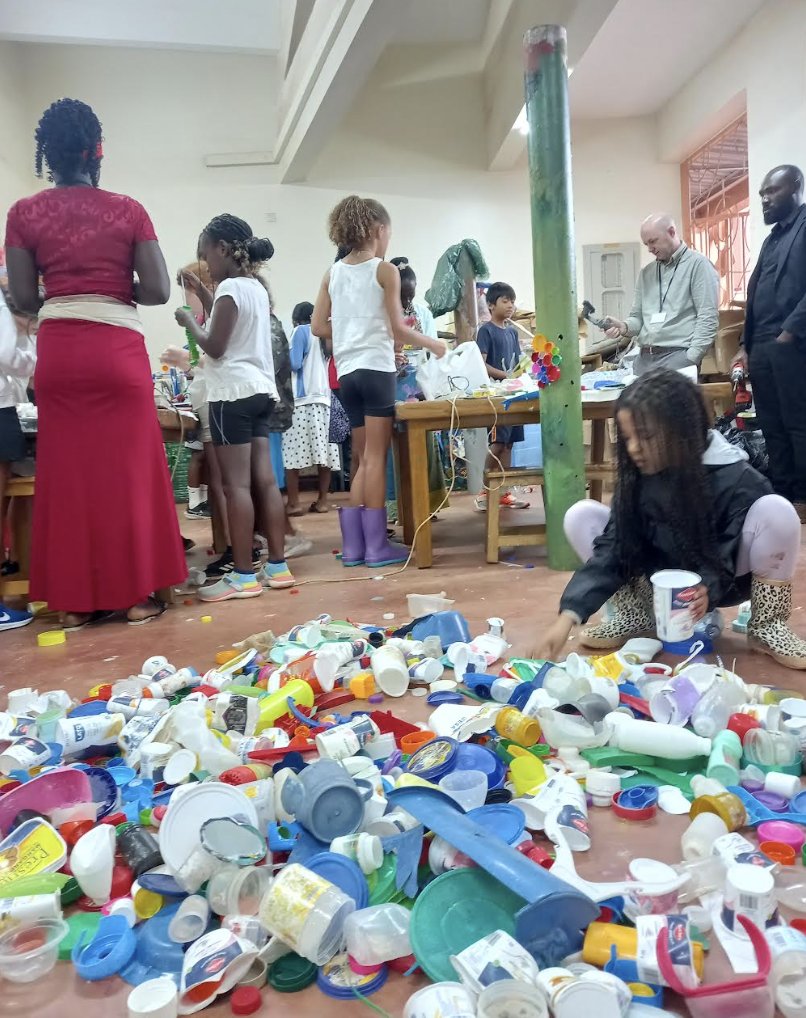ISU_PYP's tweet photo. Future Forest Project, connecting #ISUGrade4 with a team of women who help keep plastic off the streets of Kampala. Great to see children &amp; adults working hard together to create beautiful forest-inspired plants &amp; creatures #ISUConnects #ISUContributes #IBPYP #PYPAction https://t.co/d5QpnmOyvr