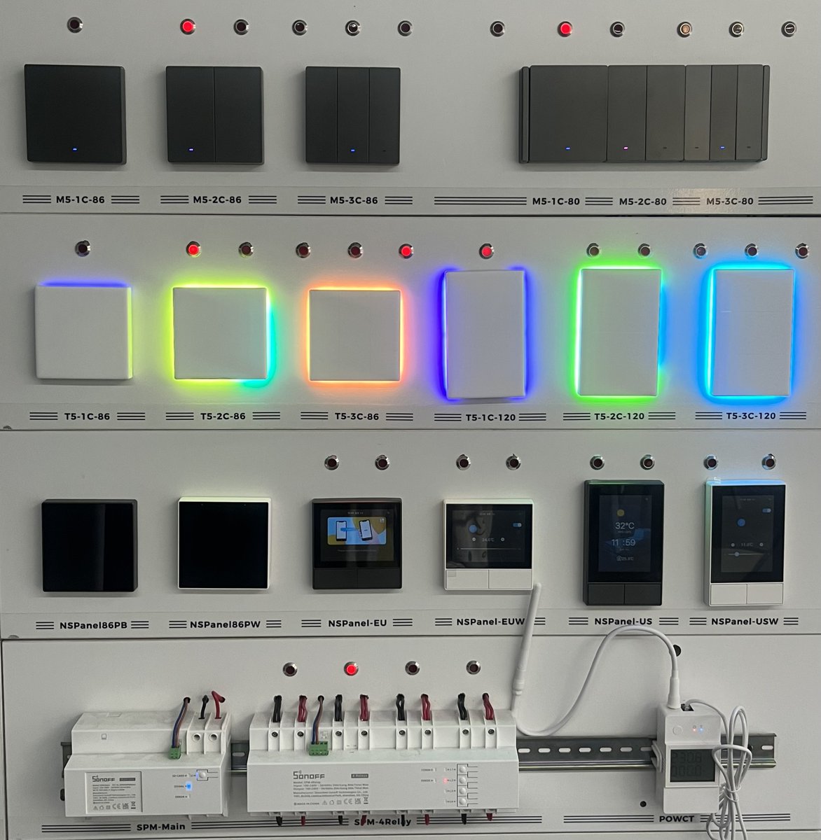 sonoff_global's tweet image. Do you have any of these SONOFF devices?😉How do you use it? Let me see!🙌

#SONOFF #smartdevices #smartswitch #smartpanel #touchscreen #powermeter