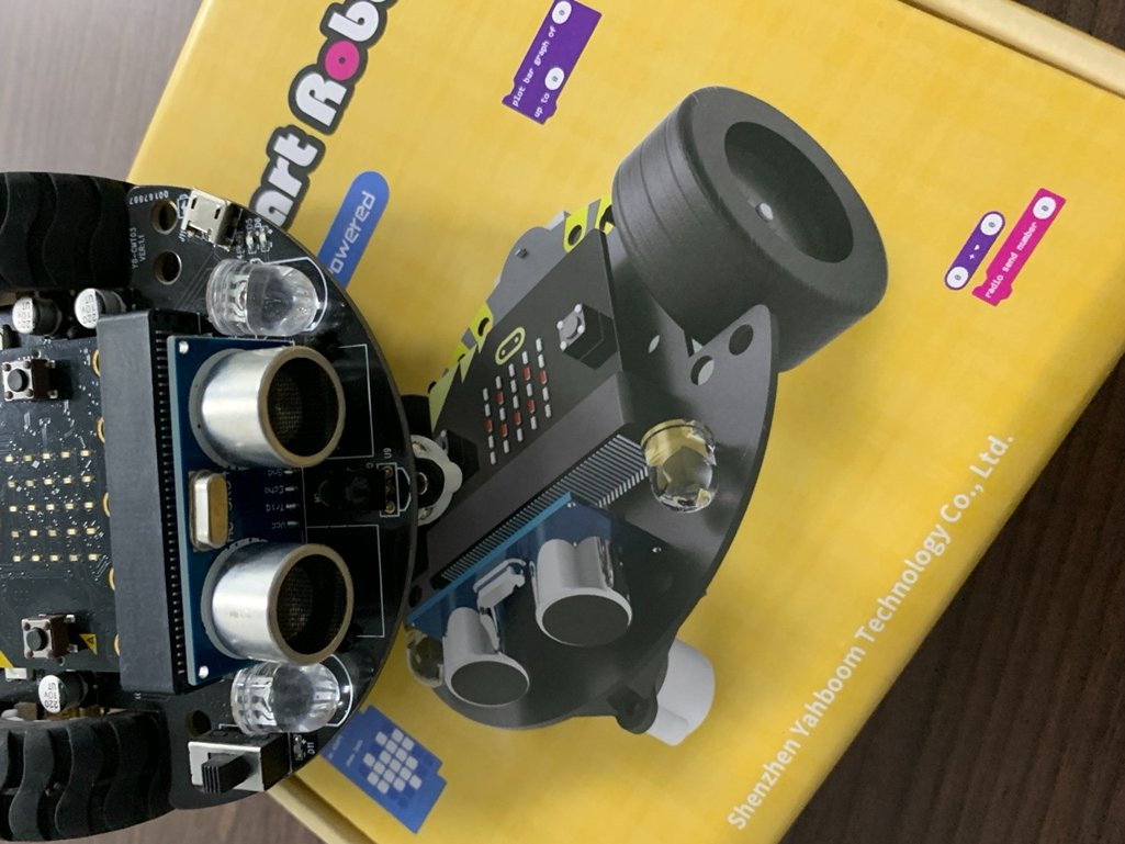 YahboomT's tweet image. 😎Are you ready for the New Year gifts?
🥳Toys can teach kids the logic and thought processes core to coding. Yahboom Tiny:bit are our top picks.
🎁:bit.ly/4gjCHM1
#MicrobitV2 #BBCMicrobit #MicrobitCar #STEM_Education #Codingrobot #Robotics #gifts  #kids #electronics