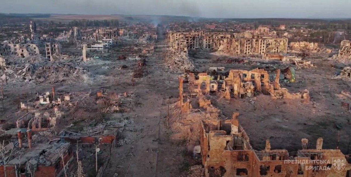 jurgen_nauditt's tweet photo. russia has no intention of destroying the Ukrainian people, they are brothers and sisters for the russians, Lavrov said in an interview with Tucker Carlson, telling the biggest lie of 2024.

The photos show how russia treats brothers and sisters. https://t.co/Xy14IIoqn8