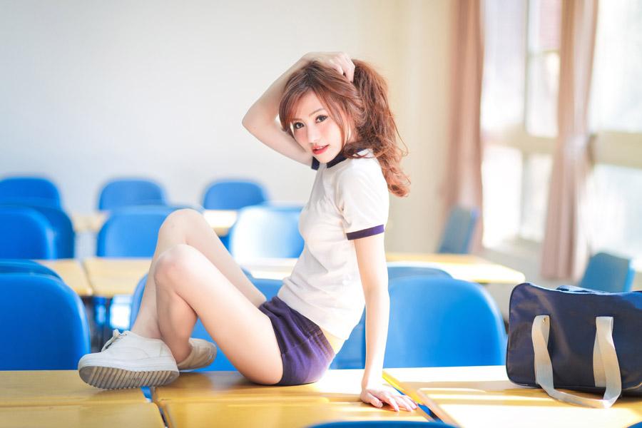 jhgc_japan's tweet photo. Which position do Japanese girls like the most? 🤔 A survey of 200 women reveals that the #1 choice is... Missionary! 📊❤️👫 #TopPosition #SurveyResults #Japanesegirls #JHGC https://t.co/757eL2RKeM
