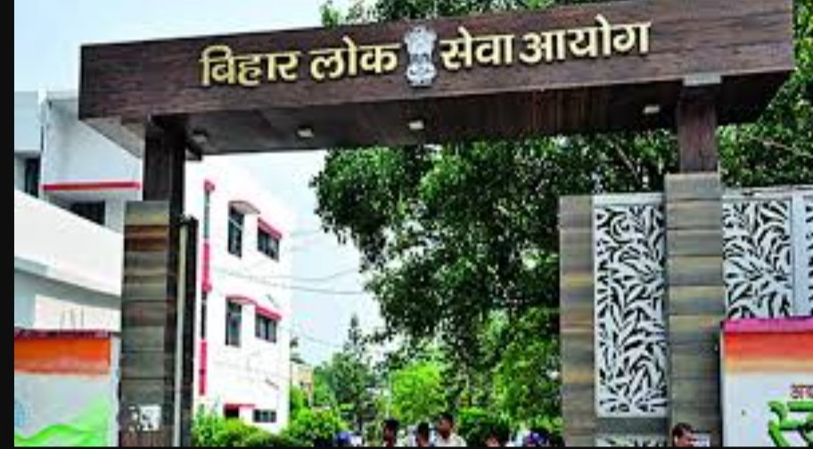 Princepradumn06's tweet image. अगर सड़कें खामोश हो जाएं तो संसद आवारा हो जाएगी  !
                          - डॉ. राम मनोहर लोहिया

BPSC ,  Normalization पर अपना बात रखे  .. ...
Normalization कैंसर है..... जो लागू नहीं होना चाहिए... !! 
#no_normalization_in_bpsc 
#BPSC_70th 
#BPSC_No_Normalisation