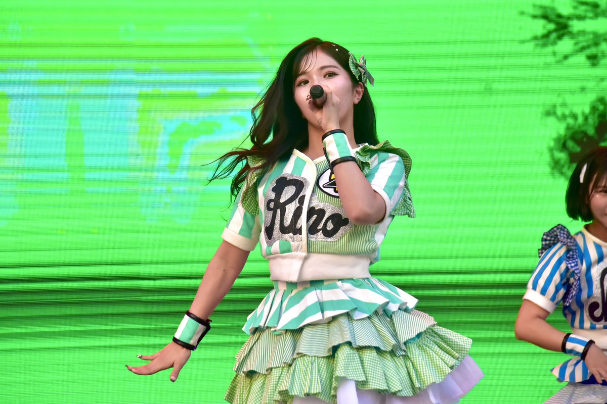 chimame_831's tweet photo. 指先まで美しいりーのちゃん💚ྀི

#一ノ瀬美術館
#グットクルー
#JSHOW https://t.co/1Gh5nFc180