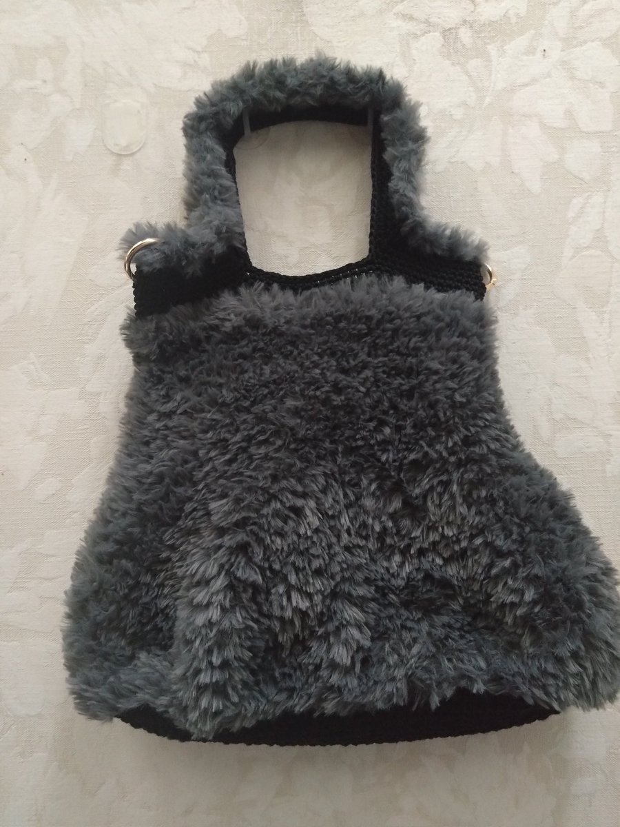 ふわふわmojiri tweet media