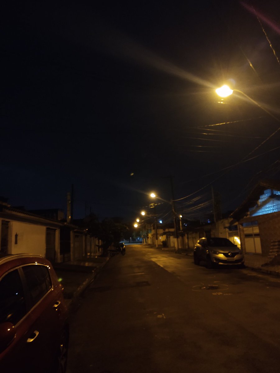 dklllkk's tweet photo. De madrugada e mó paz https://t.co/YsNgkajaHs
