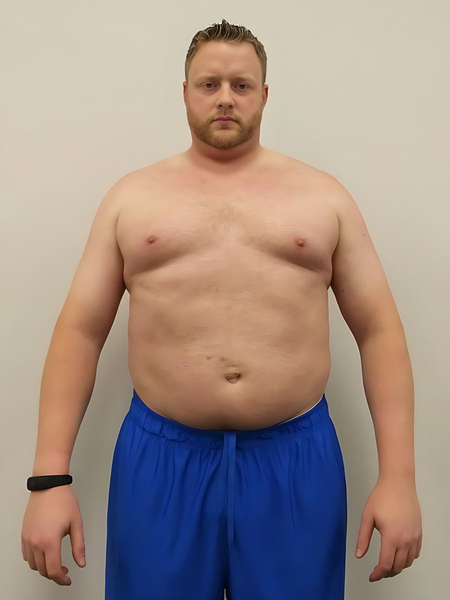 MaxStudioAi's tweet photo. 4. Here's the original image before any AI body shaping!
#AItools #PhotoEditing #beforeandafter #BodyShaping #gymmotivation #gymboy #before https://t.co/Hj4IRRnjUT