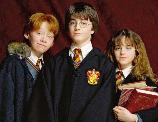 Pop__Flix's tweet photo. The HARRY POTTER TV Series will be filmed in the same studio that the films were made in!!

#PopFlix #HarryPotter https://t.co/wL56IAWYbs