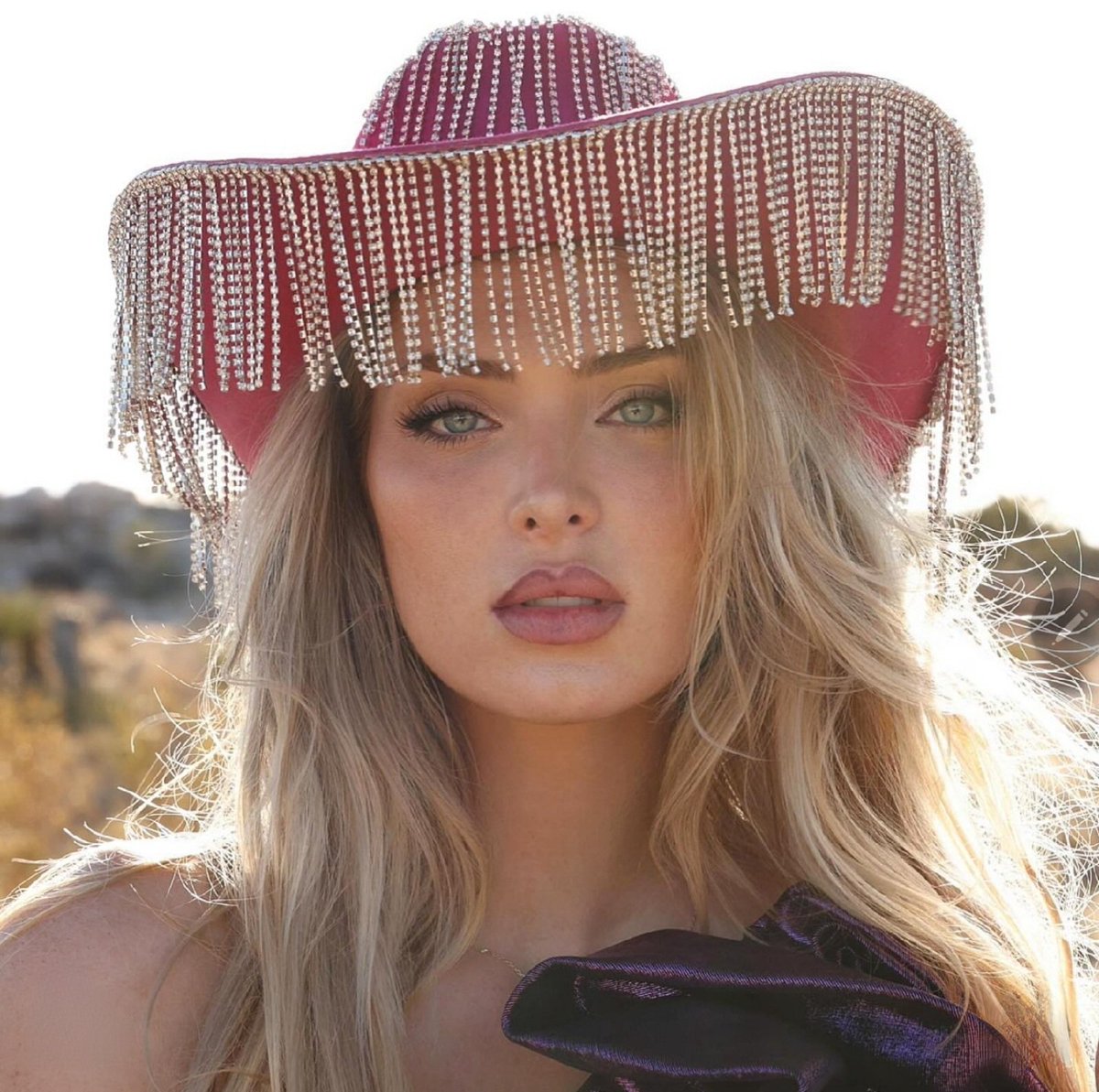 BKBombShell19's tweet image. "what do you guys think of this new hat? I really like it." 

She bit her lip softly looking at the reader shyly.
